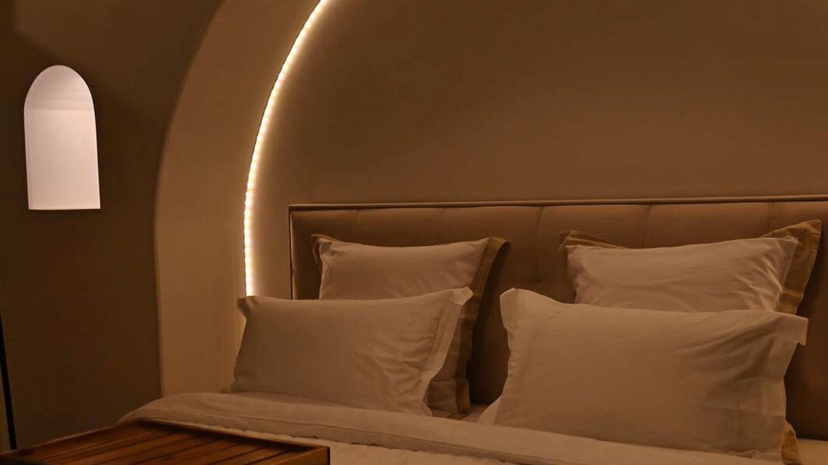 Presles Apartment | AKsuitespa SAUNA/JACUZZI IN IDF 25min from CDG airport