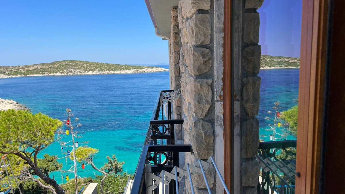 Karaburun Hotel | AKVARYUM BUTİK OTEL KARABURUN