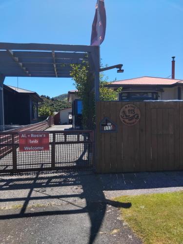 Greymouth Bed & Breakfast | Al and Rosies B+B