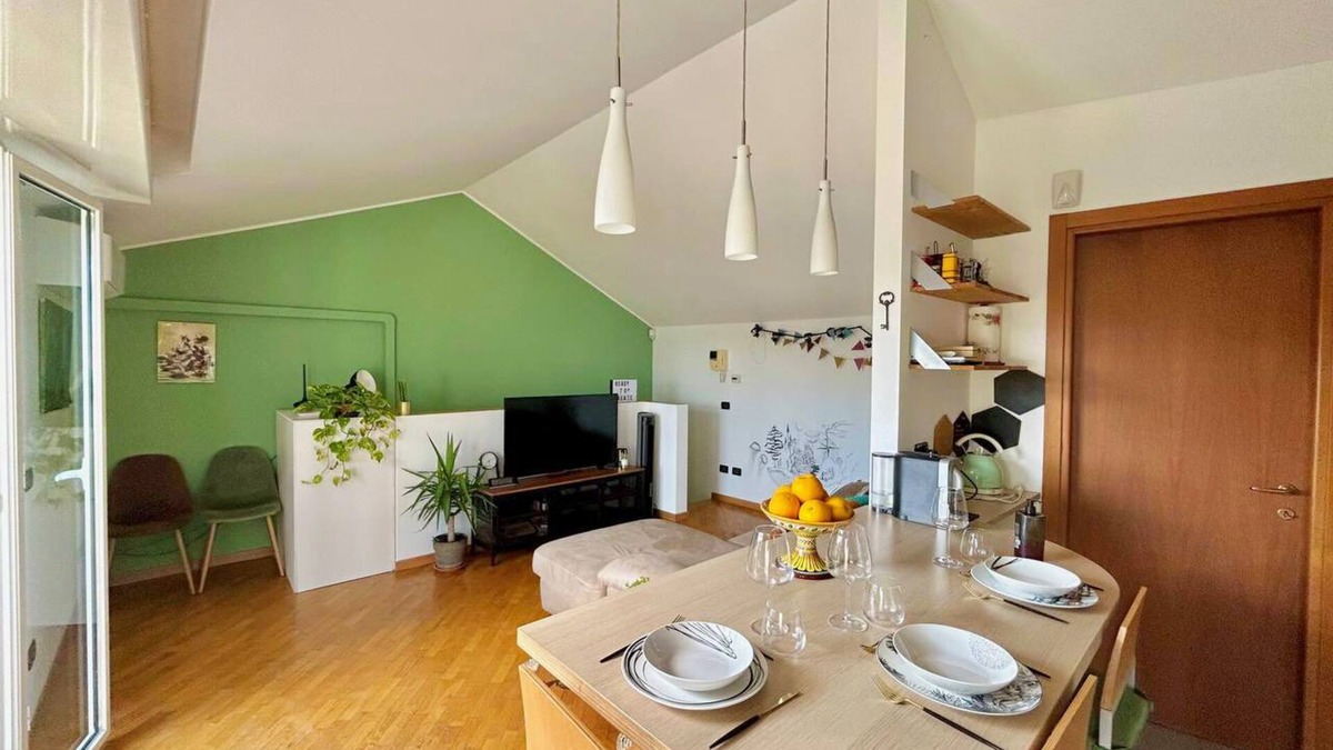 Greco Apartment | Al BicoccanTwo-level apartment with terrace