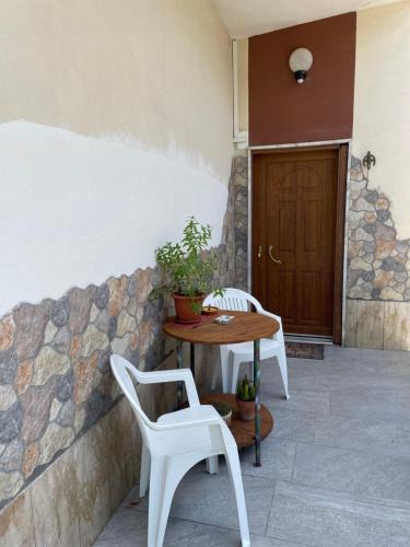 Villa d'Agri Apartment | Al Civico 1