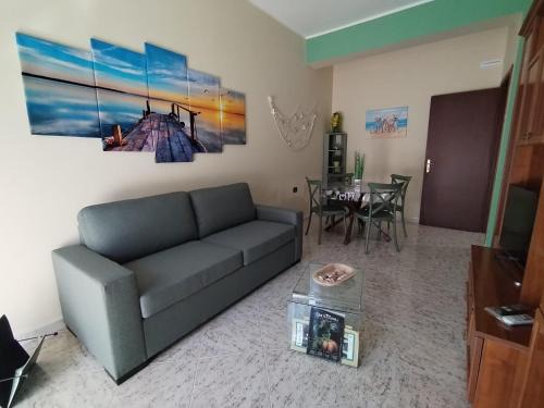 Gallico Marina Apartment | Al Cortiletto 32