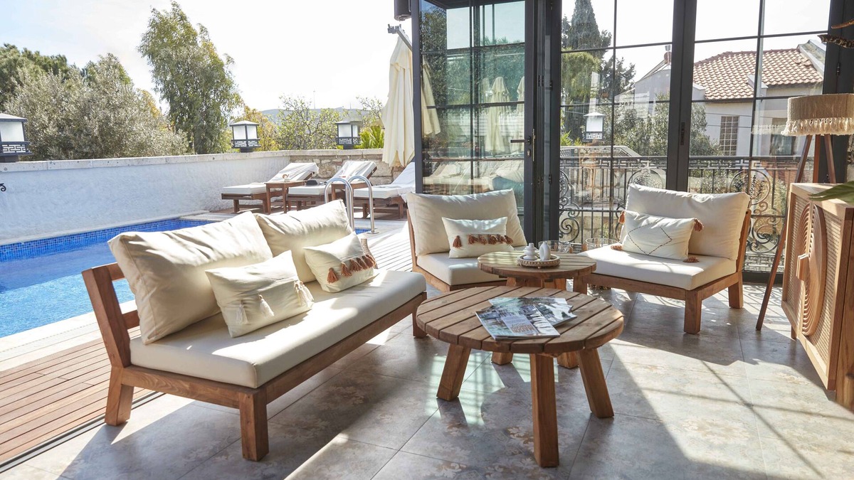 Tokoglu Hotel | AlaBora Hotel - Alaçatı