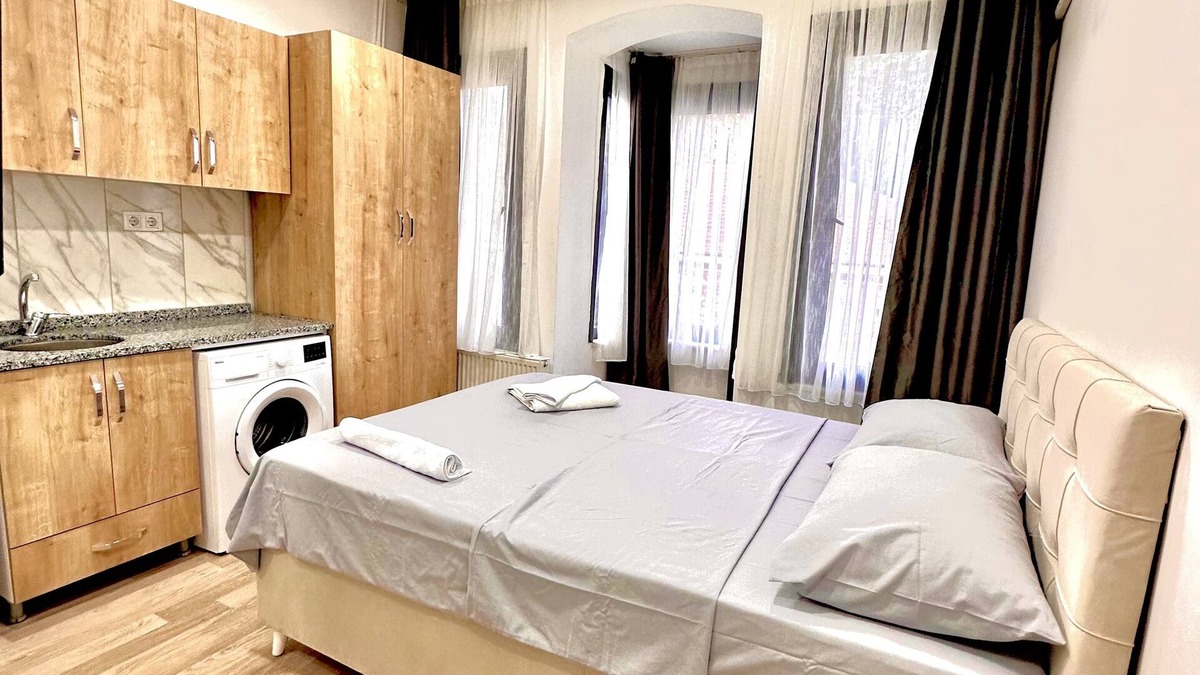 Kumkapi Apartment | Alaca suit