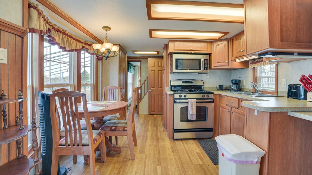 Alanson House | Alanson Home w/ Grill: 23 Mi to Mackinaw Island