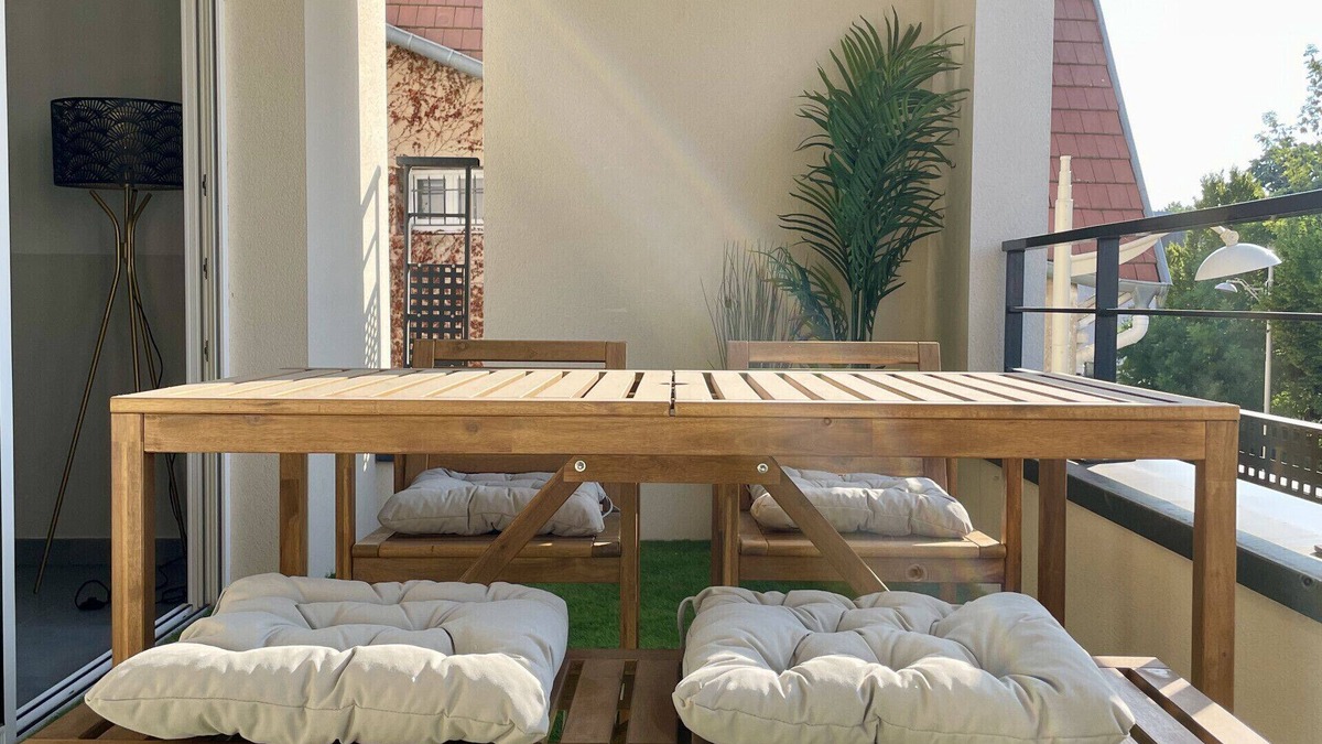 Laxou Apartment | Alba: "Elegance & Comfort": Apartment with Terrace near the Thermal Centre