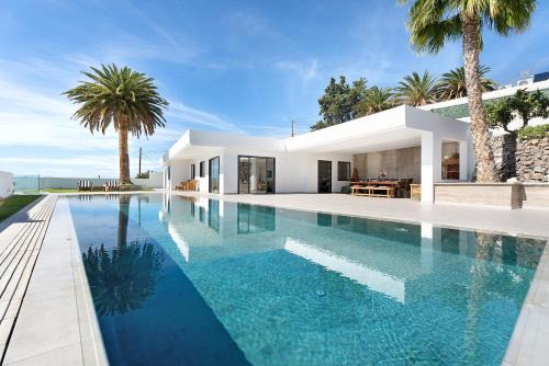 Adeje Villa | Alba House