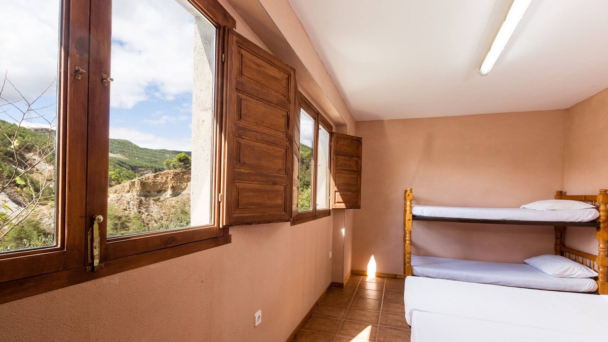 Salas de Pallars Apartment | Alberg La Solana - B11 - Quadruple Room (4 Adults)