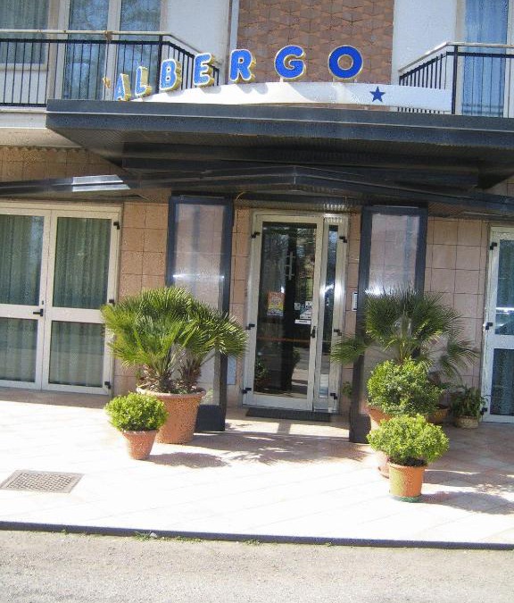 Mangone Hotel | Albergo Carpino