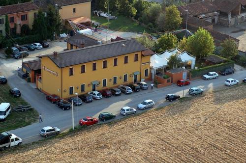 Soresina Hotel | Albergo Escondido