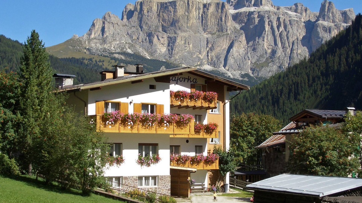 Alba Hotel | Albergo Majorka