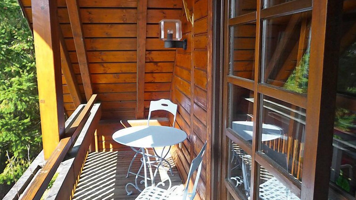 Huefingen Apartment | Albergo Natura by Interhome