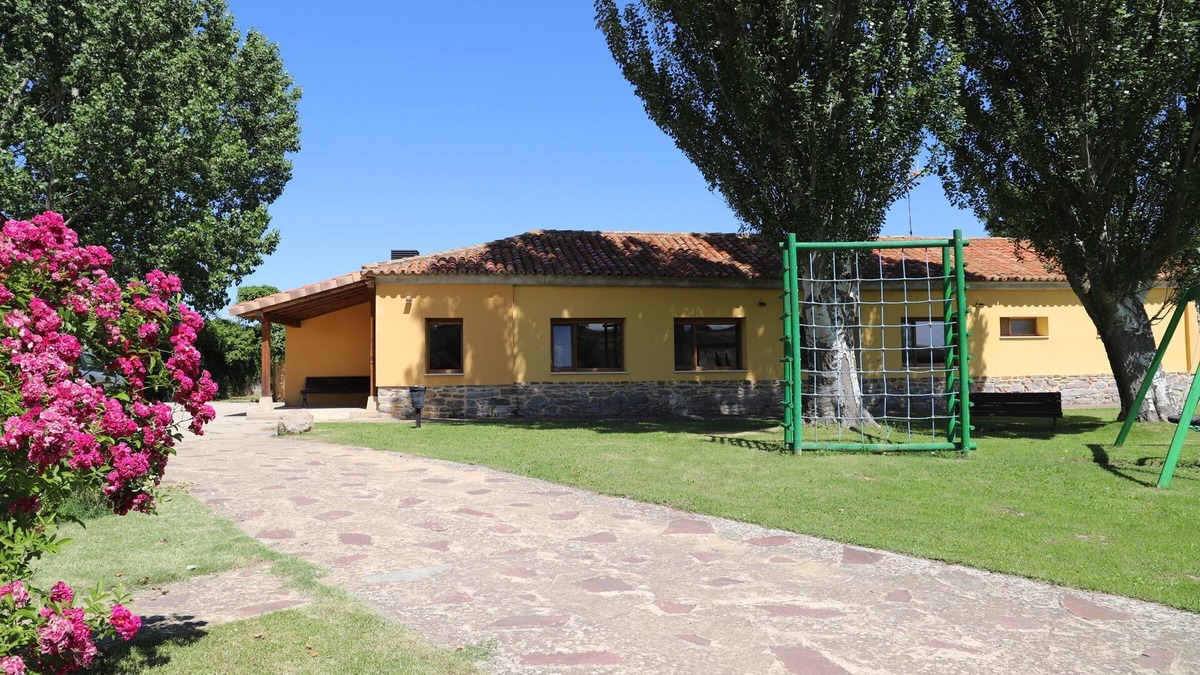 Noviercas House | Albergue La Arboleda