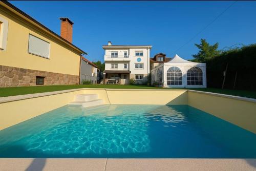 Cardoso Hostel | Albergue Llanes Paradise