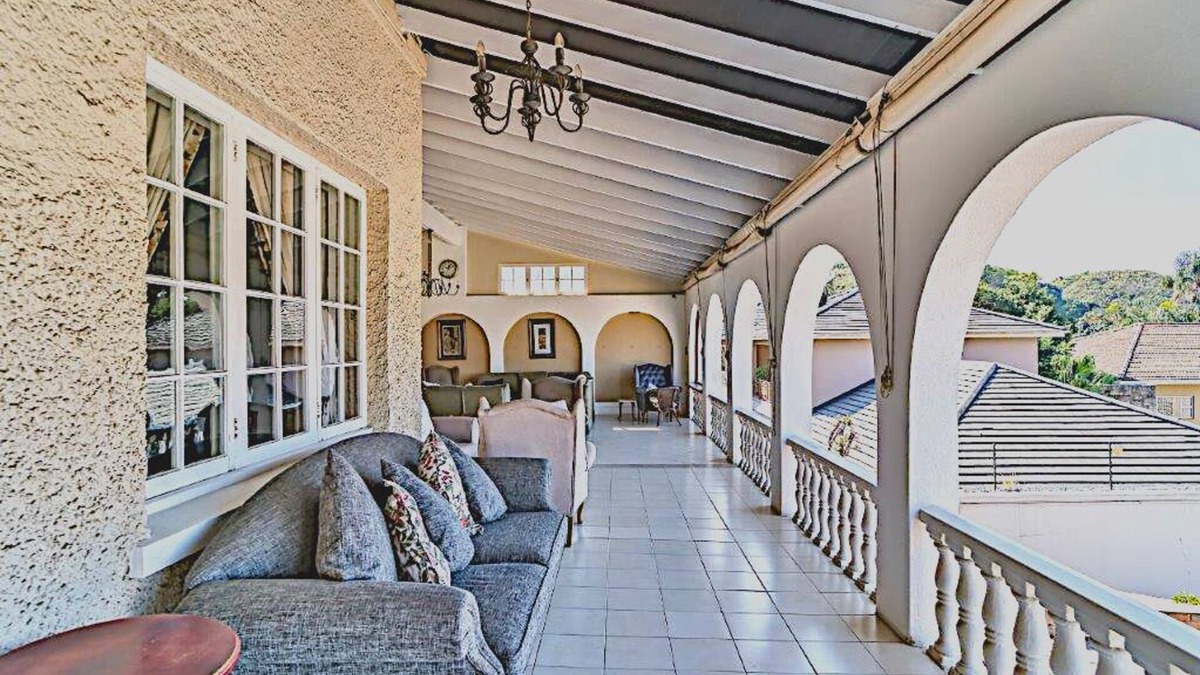 Morningside House | Albion Manor