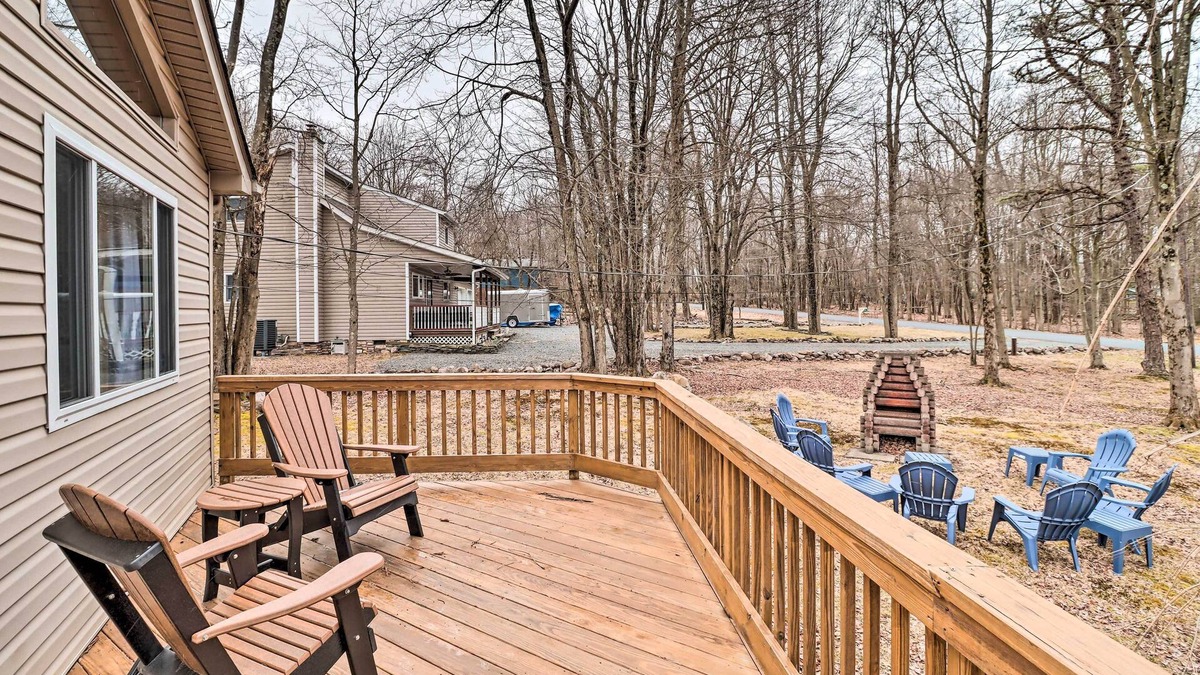 Albrightsville Cottage | Albrightsville Cabin w/Fire Pit: Swim, Hike & Ski