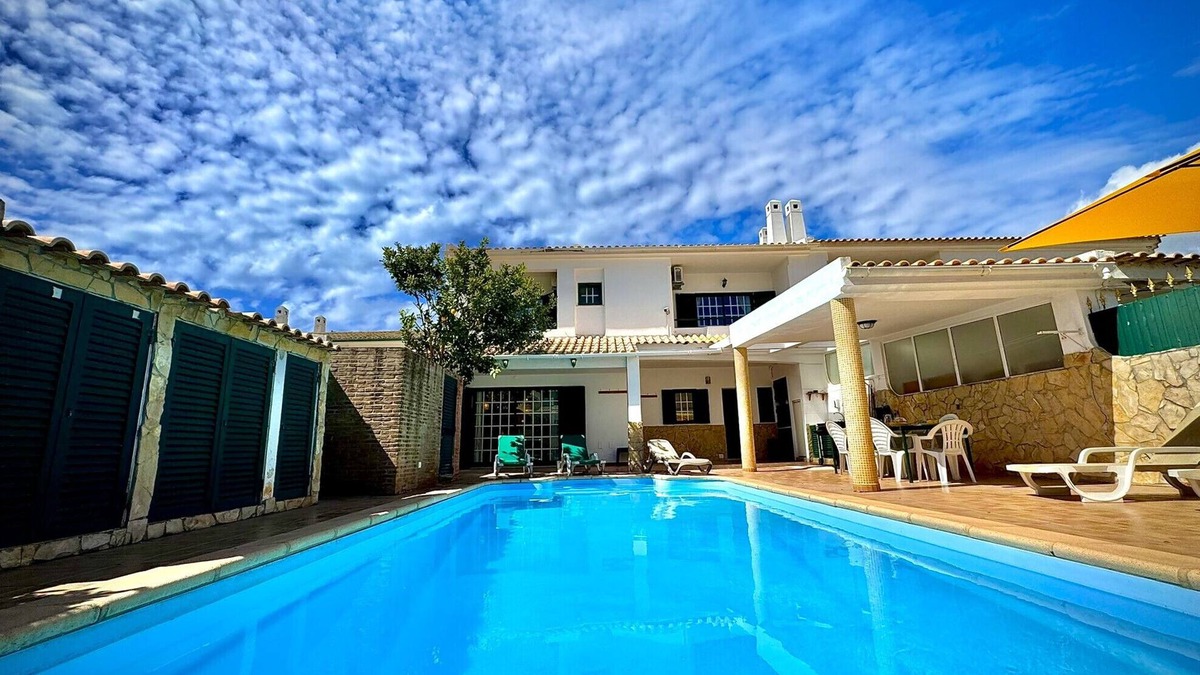 Urbanizacao dos Calicos Villa | ALBUFEIRA SUMMER VILLA 1 WITH POOL by HOMING
