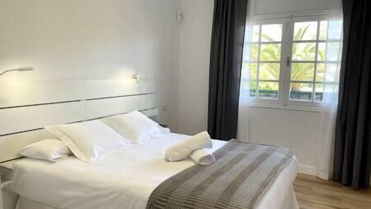 Alcala Apartment | Alcalá on the beach with stunning views of Teide