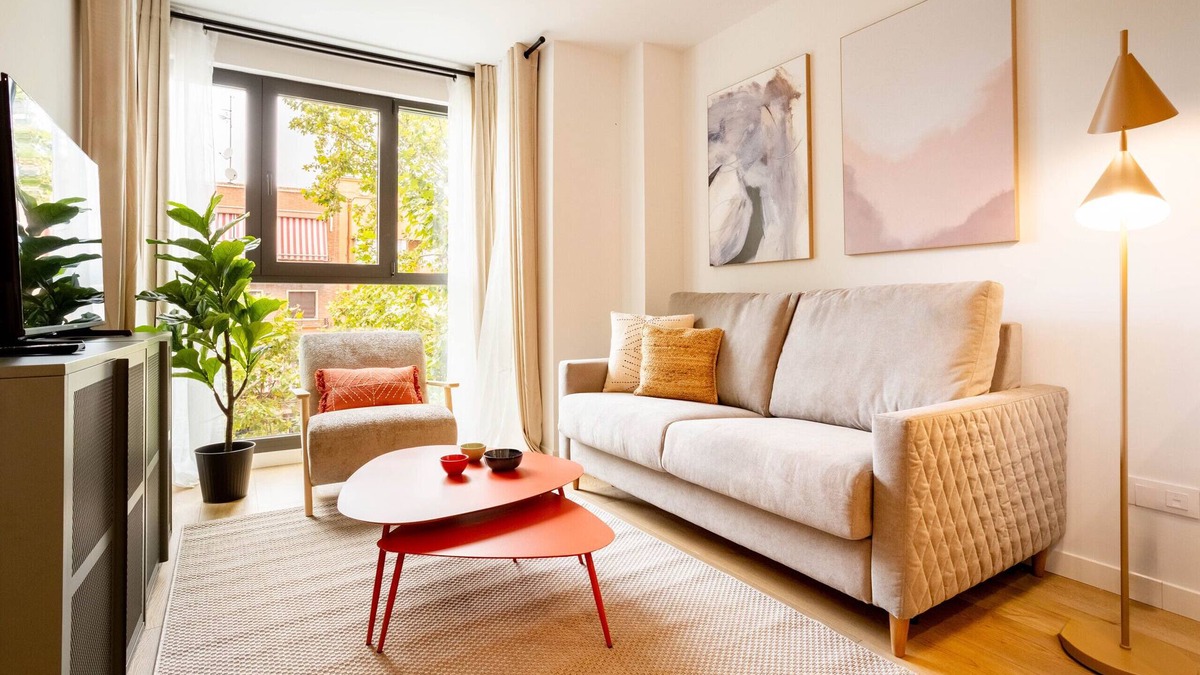 Ciudad Lineal Apartment | Alcala VIII apartament in Madrid