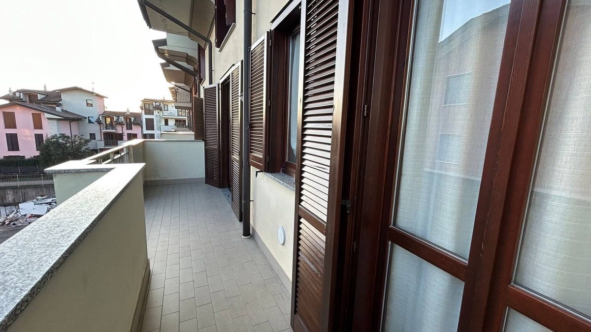 Zelo Buon Persico Apartment | ALEGIO HOME