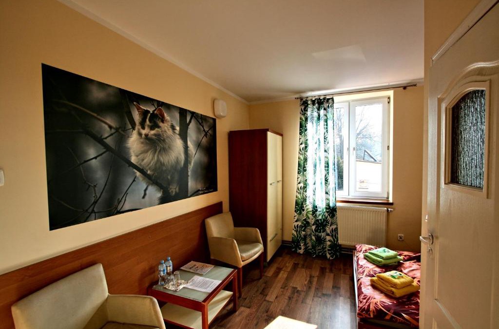 Radruz Bed & Breakfast | "Aleksandrówka" Restauracja i Noclegi