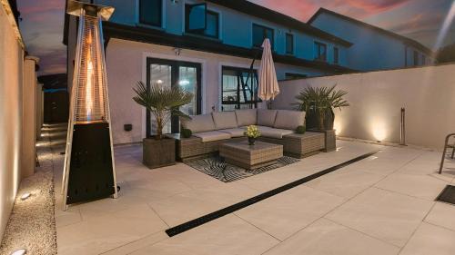 Leixlip Hotel | Alex Court