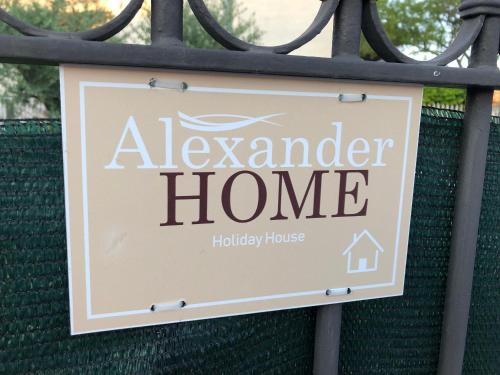Pompei House | ALEXANDER HOME