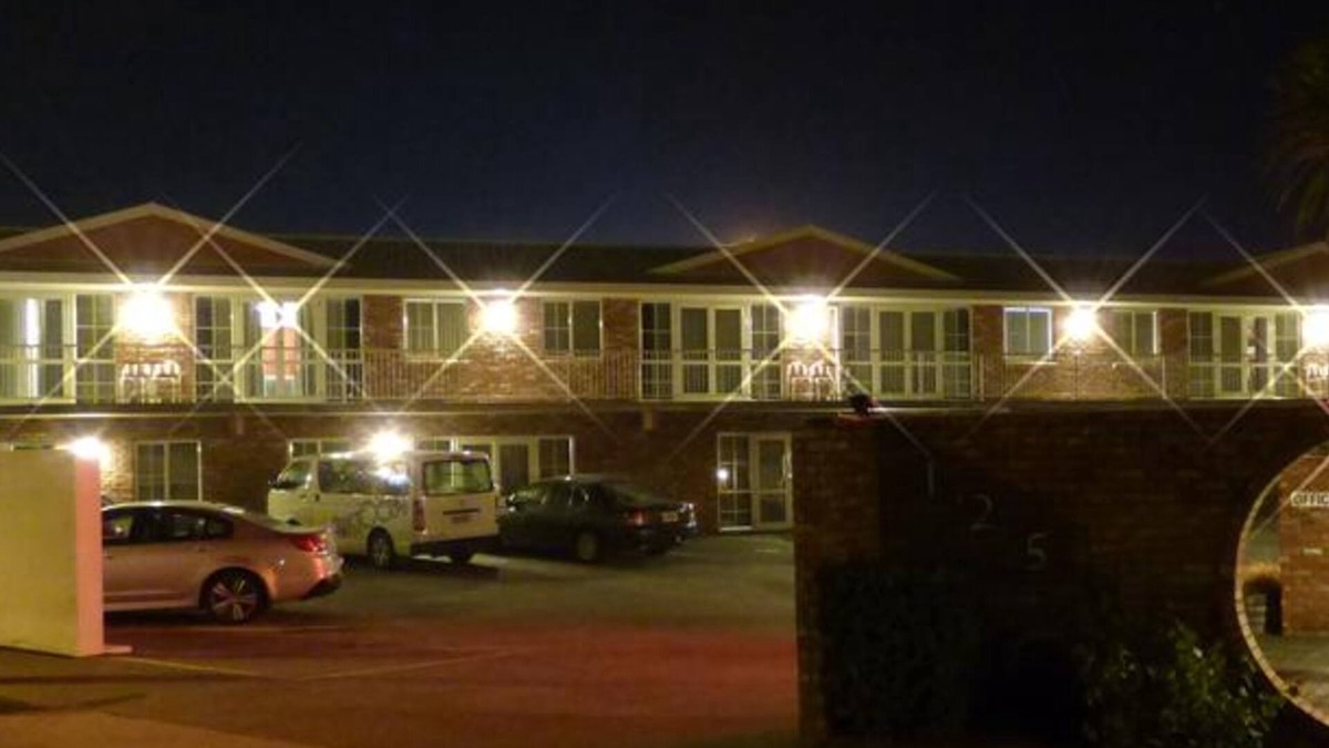 Alexandra Hotel | Alexandra Heights Motel
