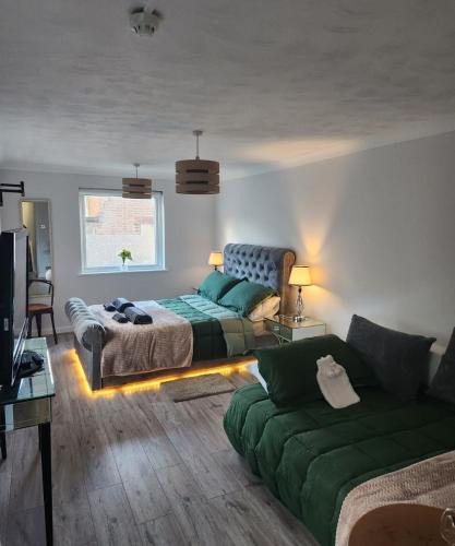 Wood Green House | Alexandra Palace Sleep Overs