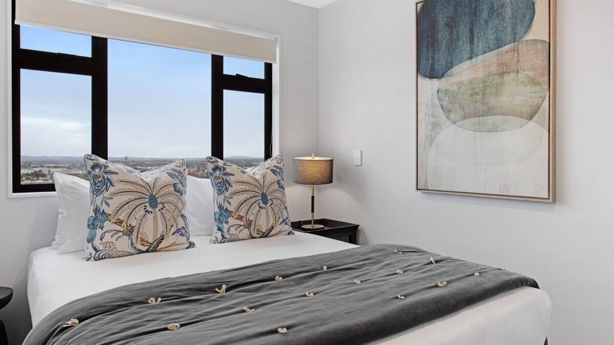 The Gardens House | Alfriston Lap of Luxury