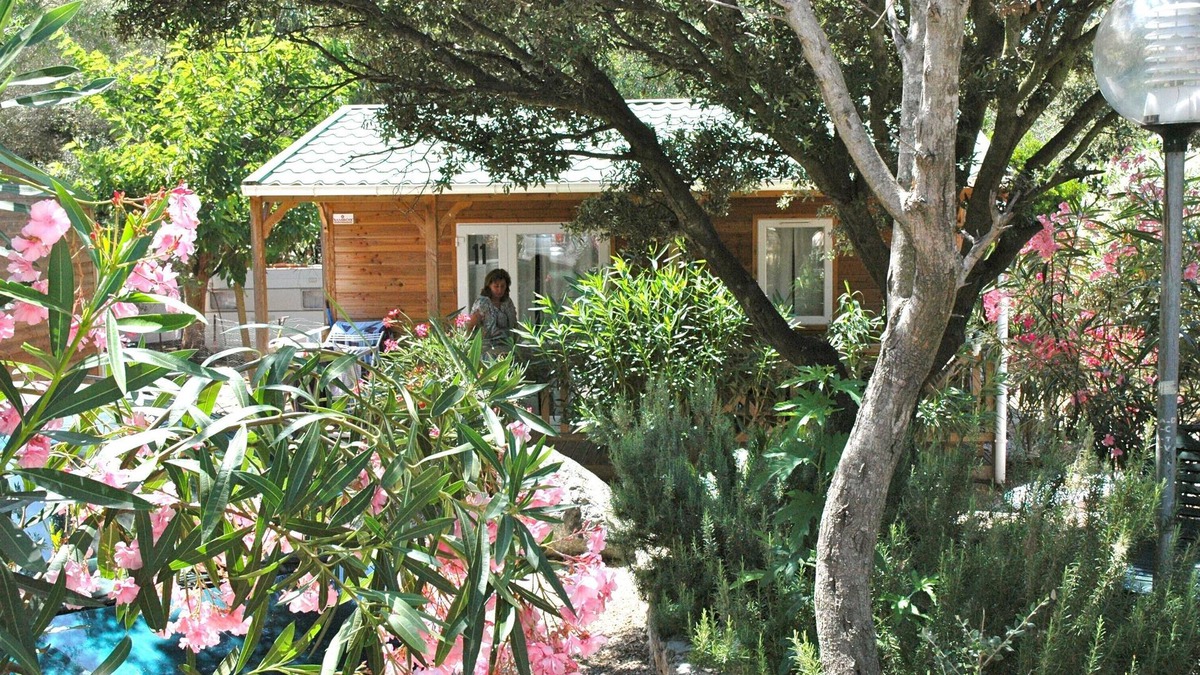 Algajola Ski Chalet | Algajola - New wooden air-conditioned chalet for 4/5, 1 km away from the beach