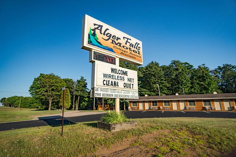 Wetmore Hotel | Alger Falls Motel