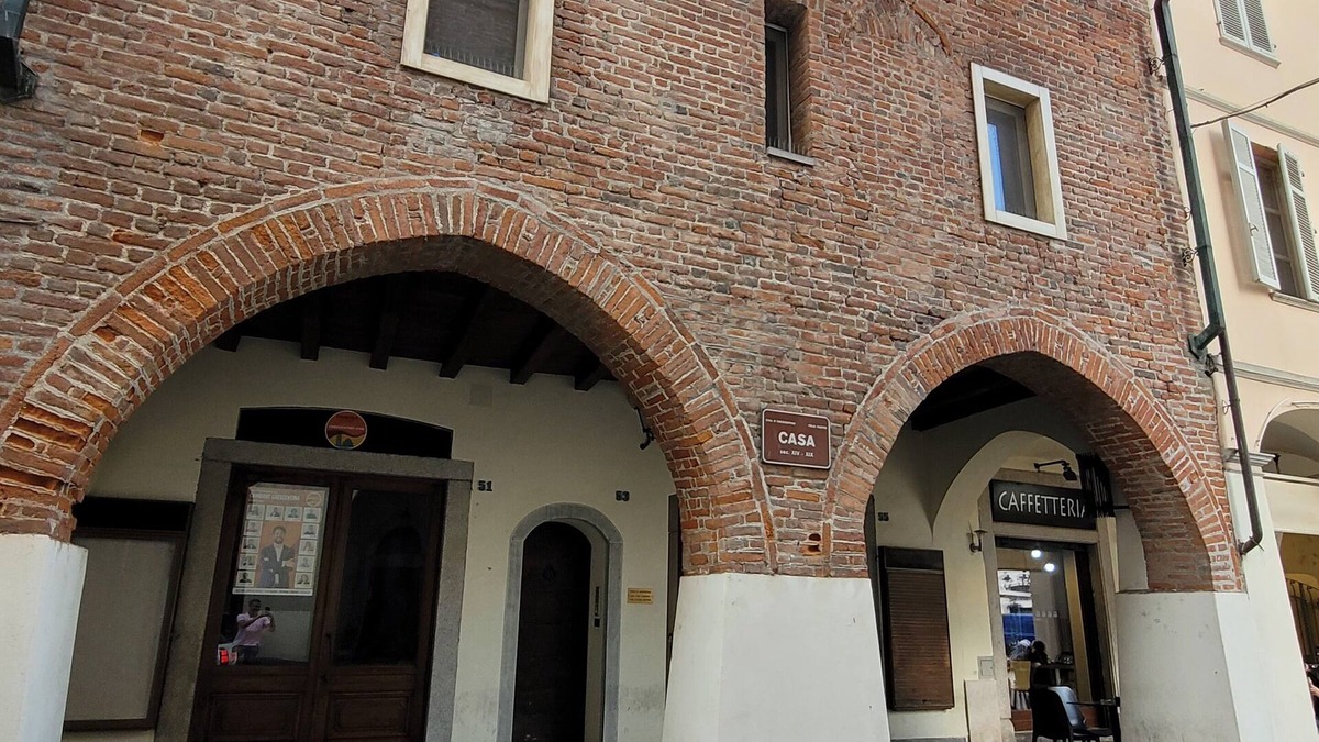 Crescentino Apartment | Alice Apartments - Heron, Spacious studio apartment in the historic center of Crescentino
