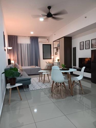 Seksyen 14 Apartment | Alinea Suite 2118