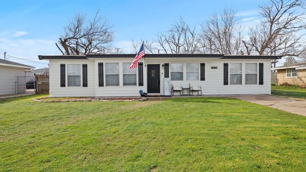 Wichita Falls House | All American Cottage