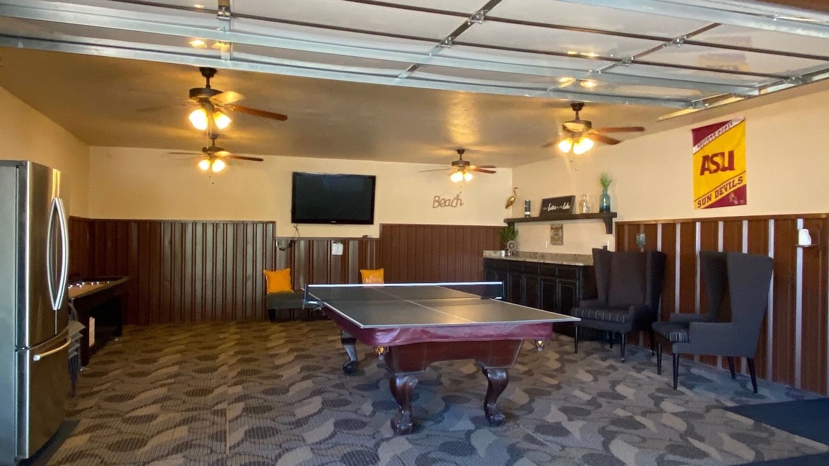 Kingston House | All Decked Out at Lake Texoma!