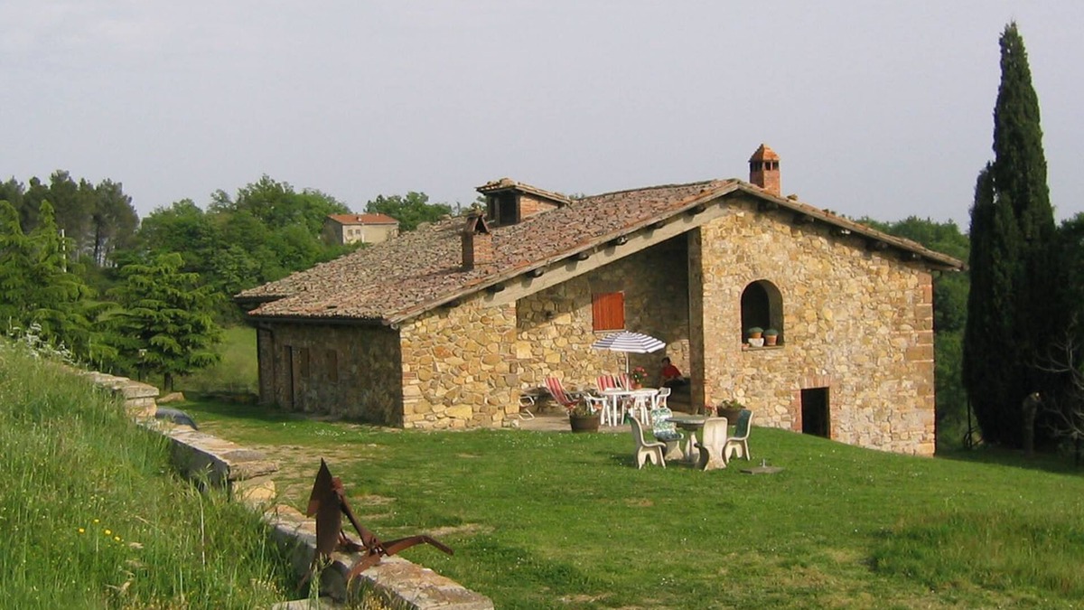 Acquapendente Cottage | All in stone, surrounded by nature, ideal for families and groups of friends.