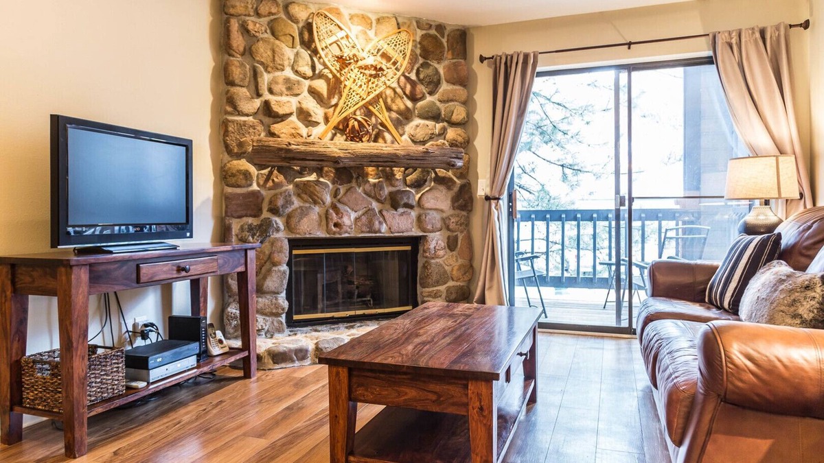Old North Boulder Condo | All-Inclusive luxury condo close to downtown Boulder Colorado