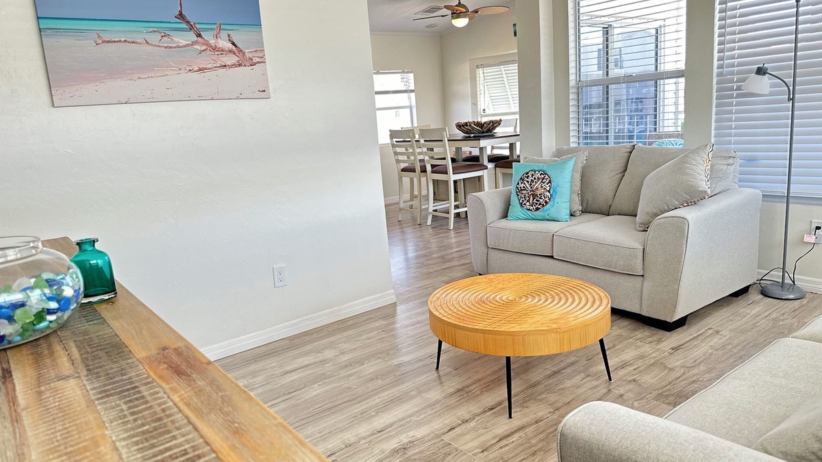 Biggar Cottage | ALL INCLUSIVE RATES! Pool View Blue - Sun Resorts and Residences Sanibel Gateway