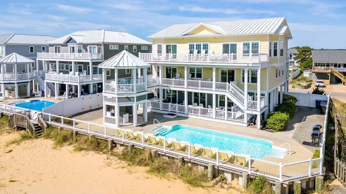 Sandbridge House | All Inn | Oceanfront | Private Pool and Hot Tub