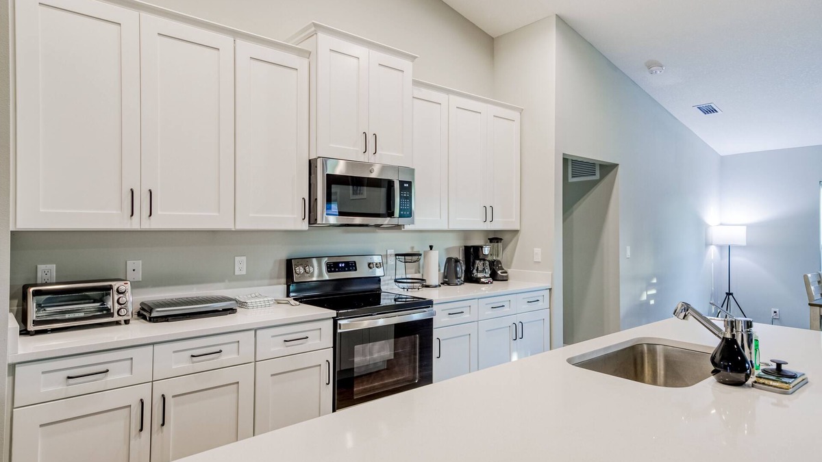 Port Saint Lucie House | All-new home with yard, covered patio, central AC & washer/dryer - dog-friendly