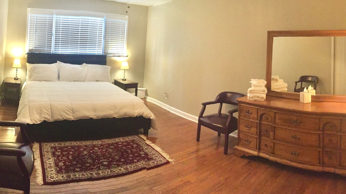 Oneonta House | All Newly Updated 5 Bedroom/2 Bathroom Summer Baseball Rental