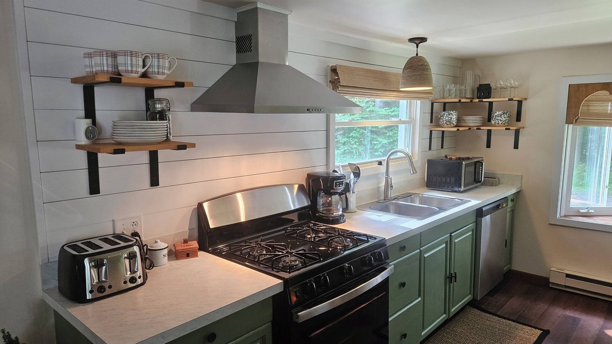 North Creek House | All season Adirondack retreat near Gore Mountain