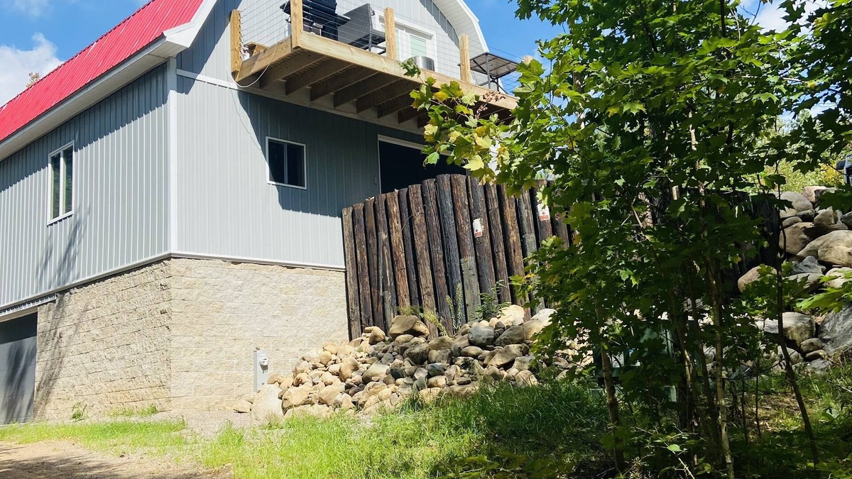 Deerbrook House | All Season Barn on Private Lake-ATV Trail Access