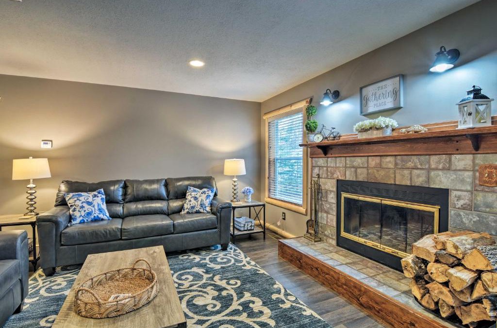 Johannesburg House | All Season Big Bear Lake House, Walk to Beach