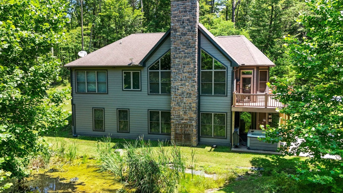 South Bloomingville Cabin | All Seasons Lodge | Hocking Hills