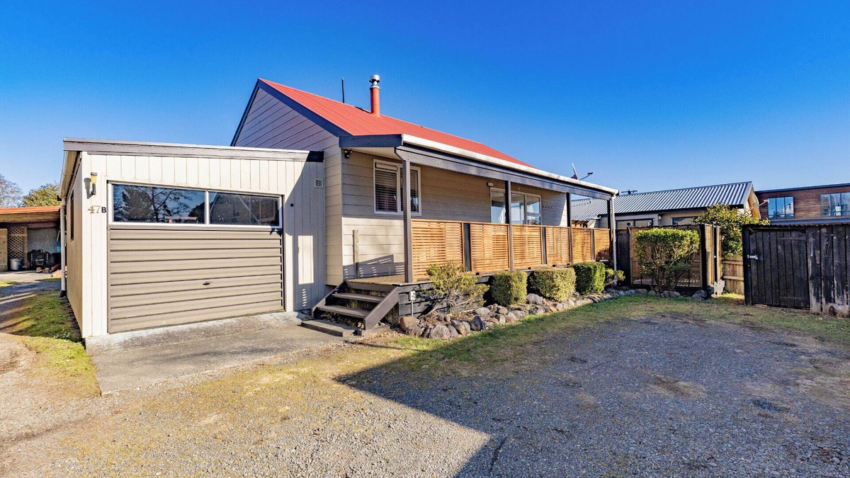 National Park Village House | All Year Round Adventure Base - National Park