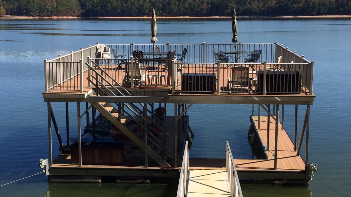 Woodstock House | Allatoona Lake - Family Lake House and Dock - Space to relax and enjoy