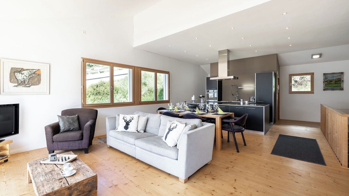 Engadin Scoul Apartment | Allegra and welcome to the Schinnas 757 vacation home