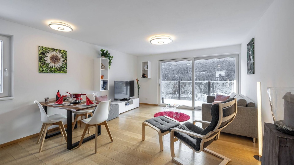 Engadin Scoul Apartment | Allegra and welcome to the vacation apartment Rachögna 7